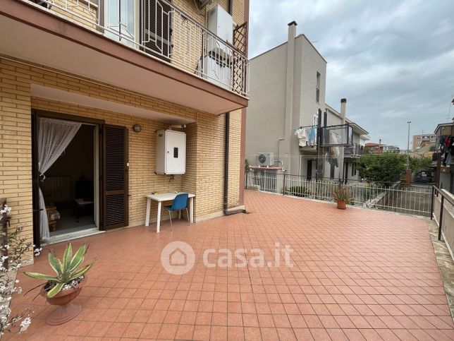 Appartamento in residenziale in Via Raffaello Barbiera 26