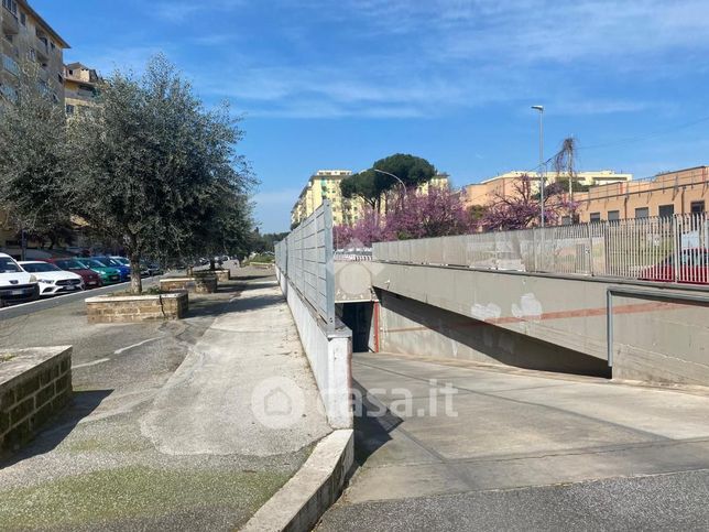 Box/posto auto in residenziale in Viale San Giovanni Bosco 159