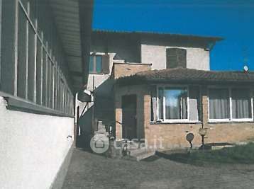 Capannone in commerciale in Via Arturo Toscanini