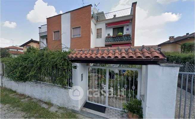 Appartamento in residenziale in Via Trilussa 34