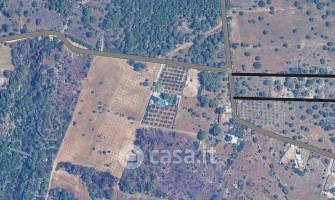 Terreno agricolo in commerciale in 