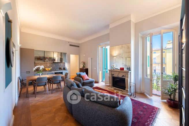 Appartamento in residenziale in Via Camillo Cavour