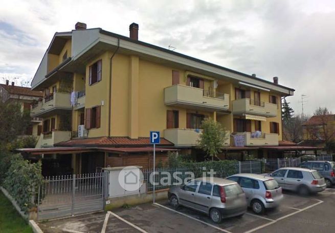 Appartamento in residenziale in Via Ravenna 10