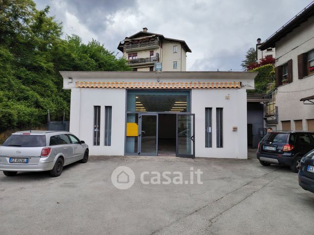 Capannone in commerciale in Via Trevigiana 17