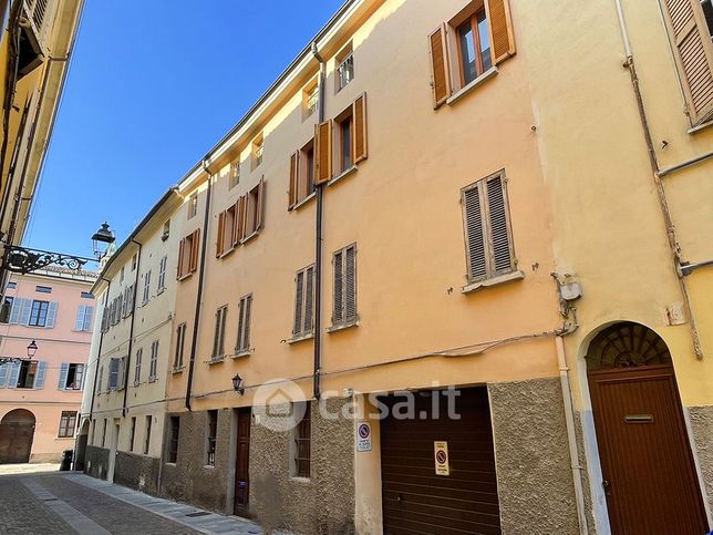 Box/posto auto in residenziale in Borgo Pace