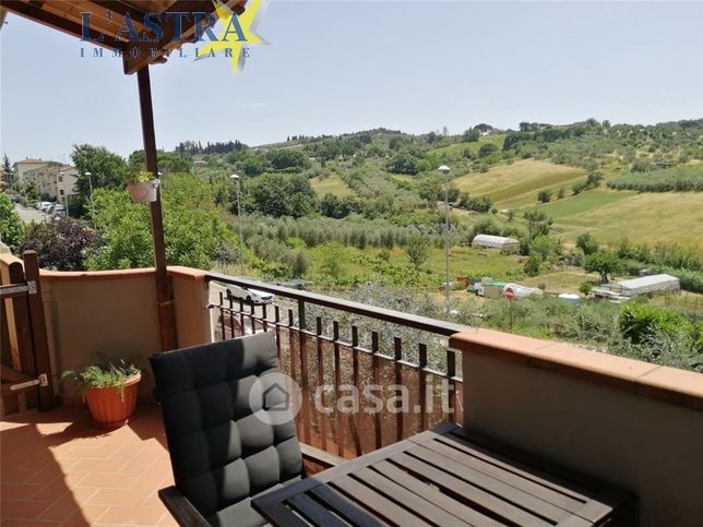 Appartamento in residenziale in Via le Sodole