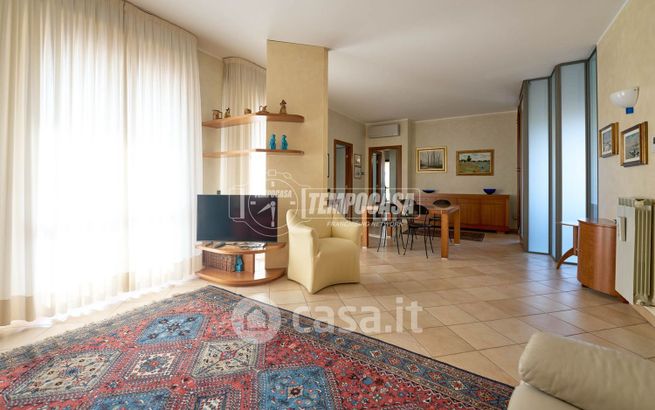 Appartamento in residenziale in Via Monte Nero