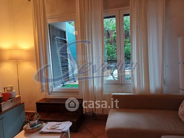 Appartamento in residenziale in Via Buschi Attilio 25