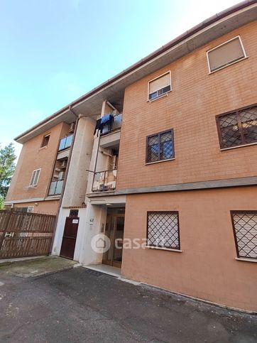 Appartamento in residenziale in Via Lombardia 44
