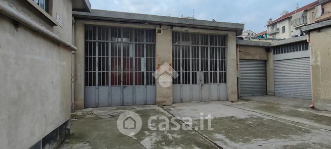 Capannone in commerciale in Via LeinÃ¬ 81