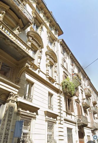 Appartamento in residenziale in Via Massena