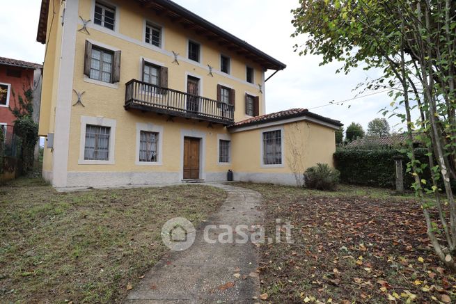 Casa indipendente in residenziale in Via del Roccolo 21