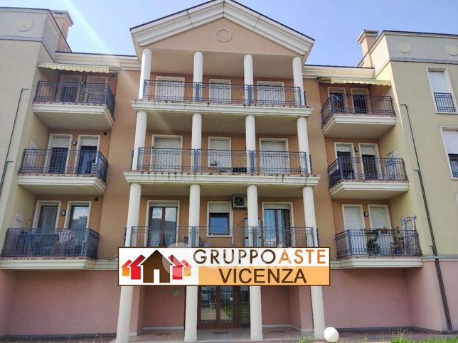 Appartamento in residenziale in Via delle Orchidee 38