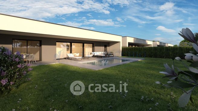 Villa in residenziale in Via Gabriele D'Annunzio