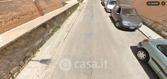 Box/posto auto in residenziale in Via San Giulio