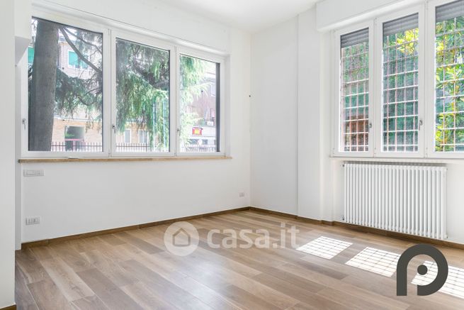 Appartamento in residenziale in Via Trieste 21