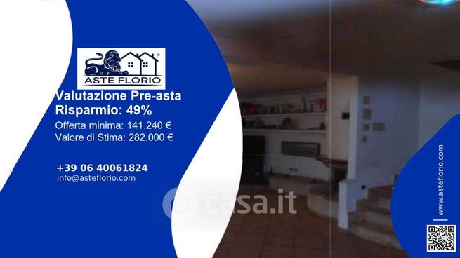 Villa in residenziale in Strada Fosso Arcese