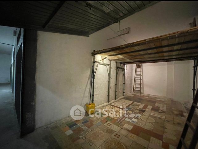 Box/posto auto in residenziale in Via Portazza