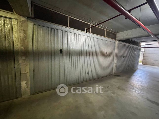 Garage/posto auto in residenziale in Via delle Margherite