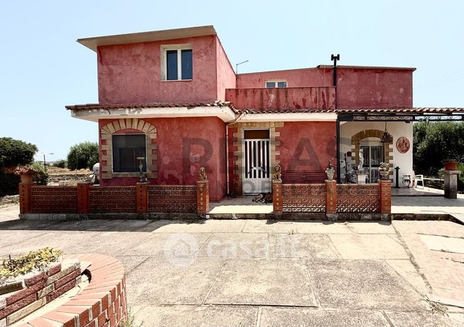 Casa indipendente in residenziale in cda malfitano