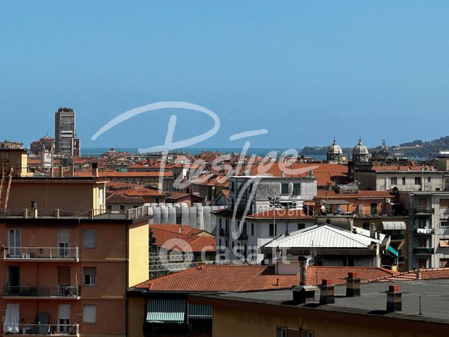 Appartamento in residenziale in Scalinata Domenico Cortopassi