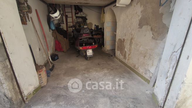 Garage/posto auto in residenziale in Via Cruillas 170