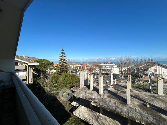 Appartamento in residenziale in Via Vergini delle Rocce 1