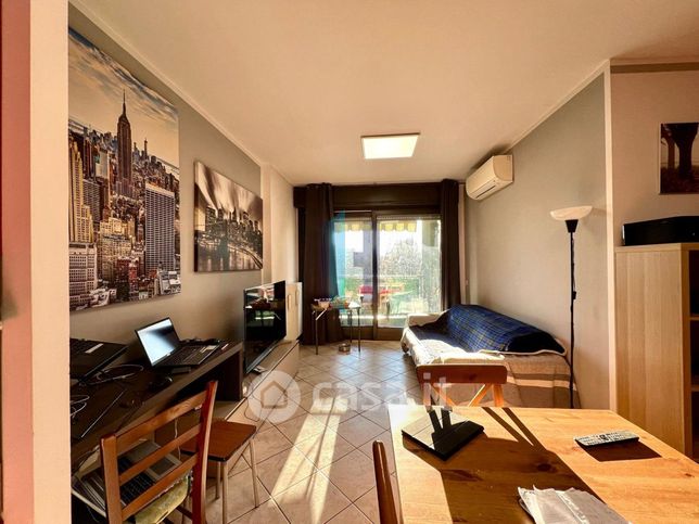 Appartamento in residenziale in Via Lionello Levi Sandri 37