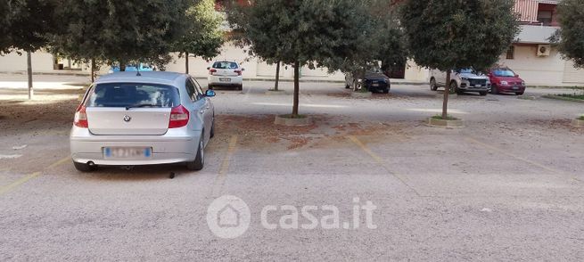 Box/posto auto in residenziale in Via Sciabelle 22
