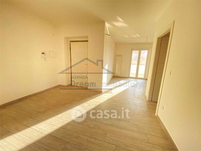 Appartamento in residenziale in Via Mugnano-Giugliano