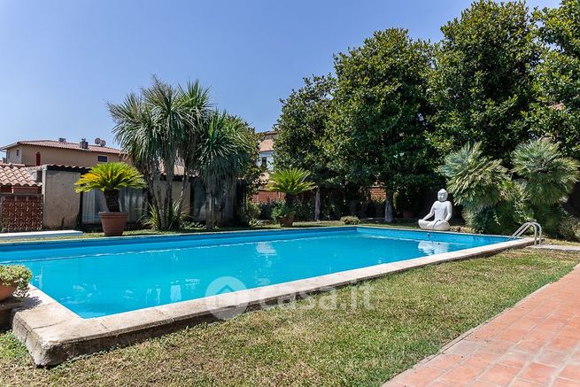 Villa in residenziale in Via Mariano Marchicelli