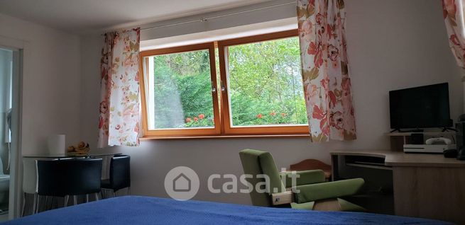 Appartamento in residenziale in Via Luson 10