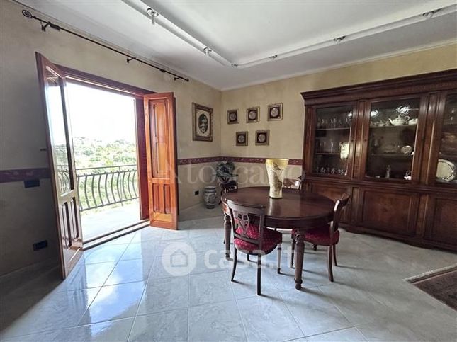 Appartamento in residenziale in Via fra I. Macca