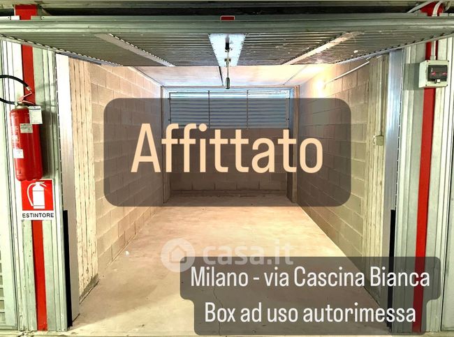 Garage/posto auto in residenziale in Via Cascina Bianca 9