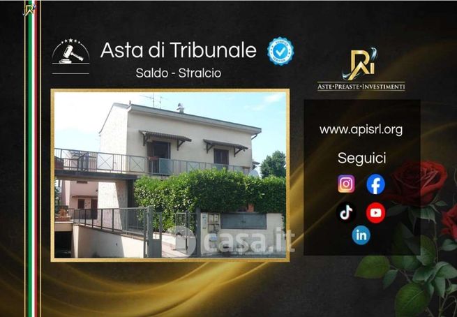 Villetta a schiera in residenziale in Via P. Borsellino 14
