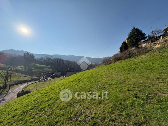 Terreno agricolo in commerciale in Via Roma