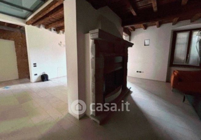 Appartamento in residenziale in Via Stanga Busca 2