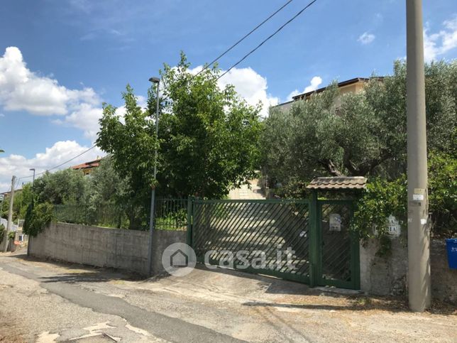 Villa in residenziale in