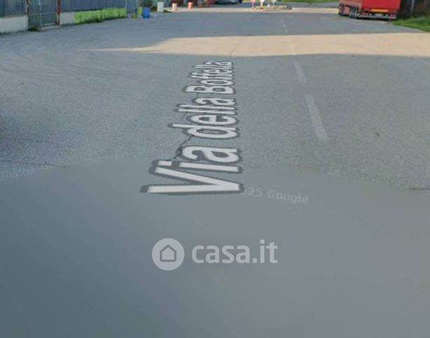 Ufficio in commerciale in Via della Boffella 37