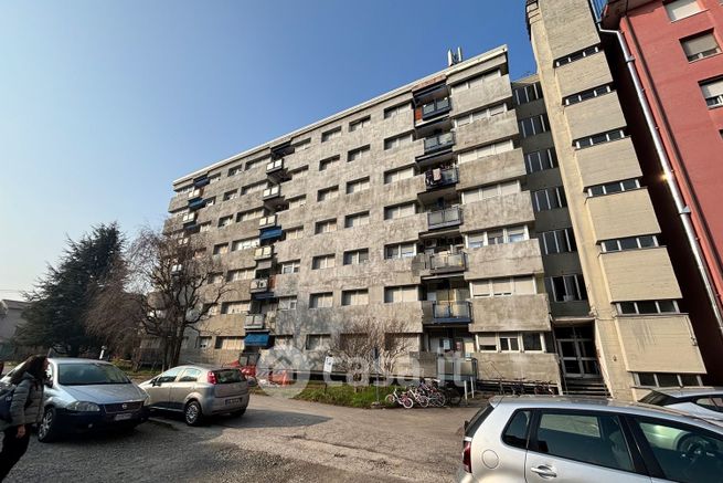 Appartamento in residenziale in Via delle Foppe 6