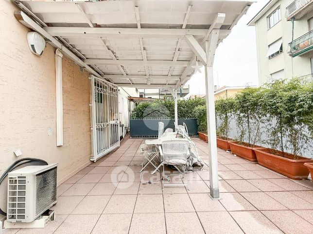 Appartamento in residenziale in Via Adda 14
