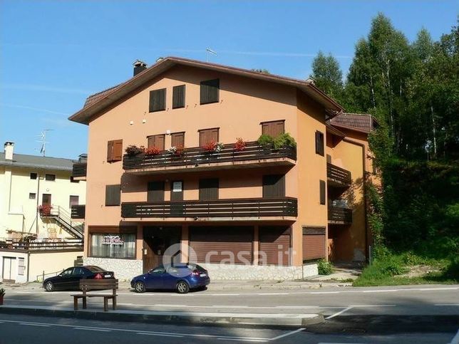 Attico/mansarda in residenziale in Piazzale NevegÃ l