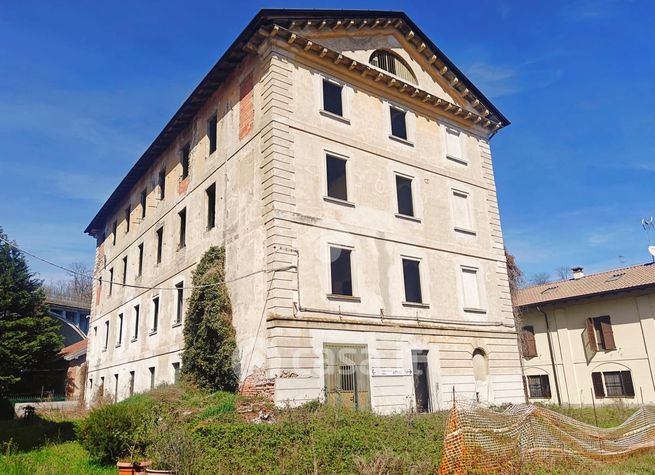 Casa indipendente in residenziale in Via Isonzo 14