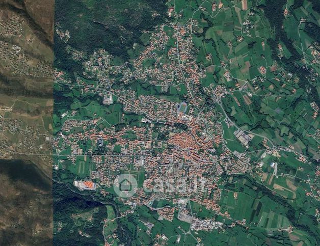 Terreno agricolo in commerciale in Piazza San Lorenzo