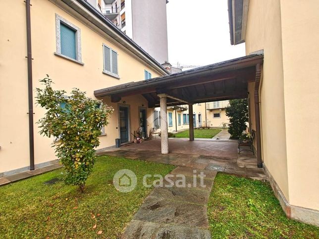 Appartamento in residenziale in Via Enrico Brambilla 15