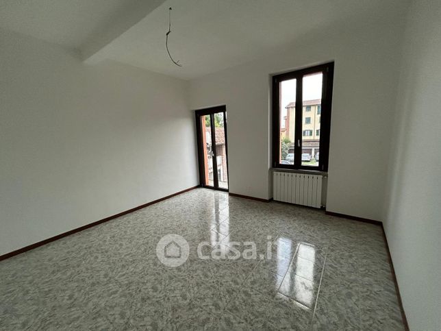 Appartamento in residenziale in Via Alessandro Manzoni 25