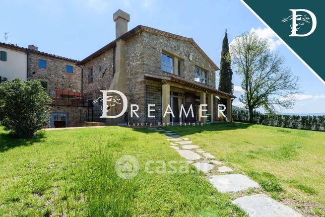 Villa in residenziale in Via di Belmonte 22