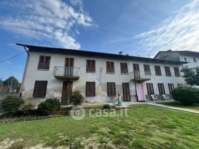 Casa indipendente in residenziale in Frazione San Giulio 40