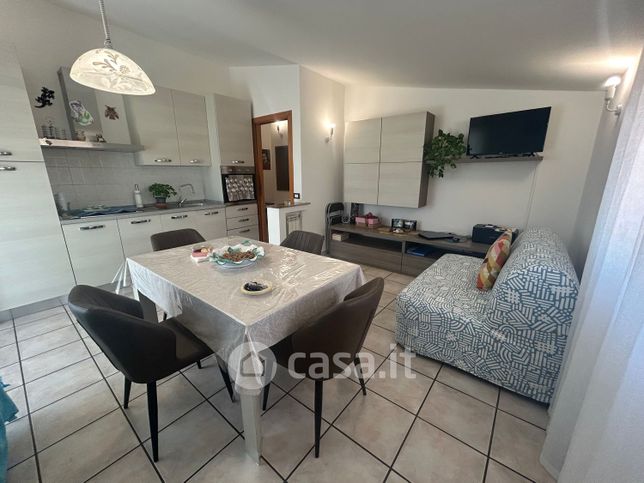 Attico/mansarda in residenziale in Via Agropoli 187