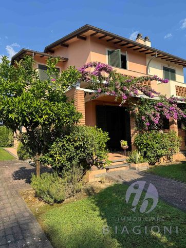 Villa in residenziale in Via Palestro 162